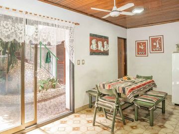 VENTA CASA DE 5 AMB TERRAZA Y COCHERA VILLA LURO