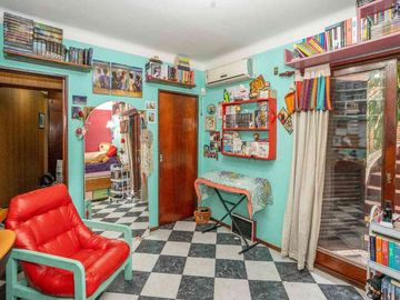 VENTA CASA DE 5 AMB TERRAZA Y COCHERA VILLA LURO