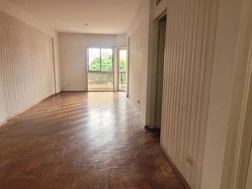 Depto 4 ambientes venta con Cochera Ramos Mejia