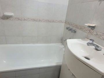 Depto 4 ambientes venta con Cochera Ramos Mejia