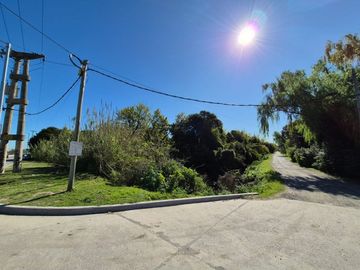 Lote excelente ubicacion en costa Sarandi 10000m2