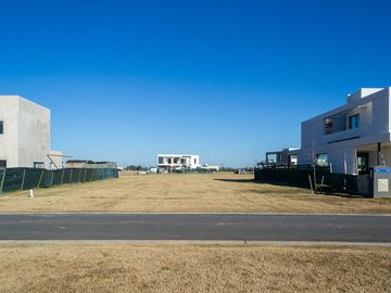 LOTE INTERNO EN VENTA TERRALAGOS CANNING PERMUTA