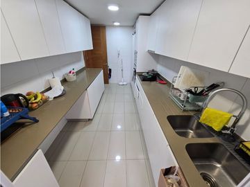 VENDO Depto 133m2 3d+3b, Holanda Providencia
