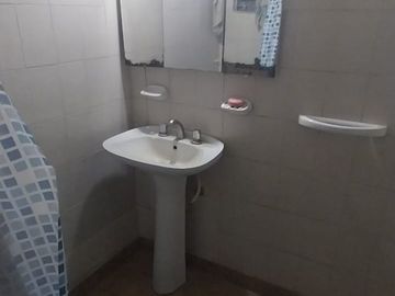 VENTA DEPARTAMENTO ZONA CENTRO, 2 DORMITORIOS.-