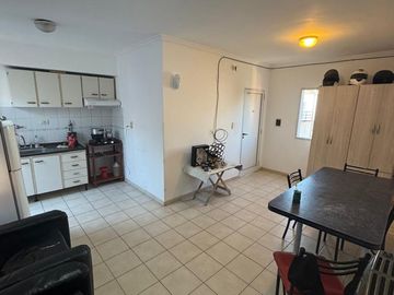 VENTA DEPARTAMENTO DOS DORMITORIOS BARRIO OESTE