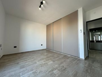 VENTA CASA 4 DOR + PILETA DOCTA 1° ETAPA, CORDOBA