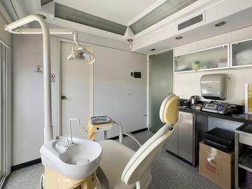 Venta clínica odontológica instalada y equipada