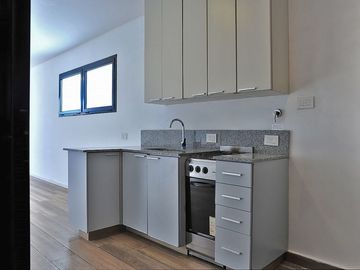 Dpto 1 amb en VENTA en COLEGIALES muy luminoso!!