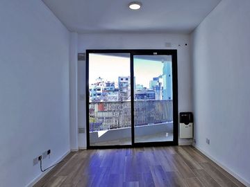 Dpto 1 amb en VENTA en COLEGIALES muy luminoso!!