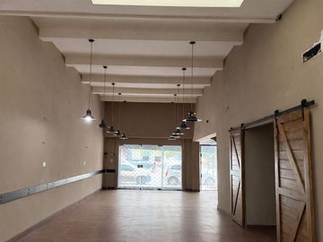 VENTA LOCAL COMERCIAL 66 M² FLORES CAPITAL FEDERAL