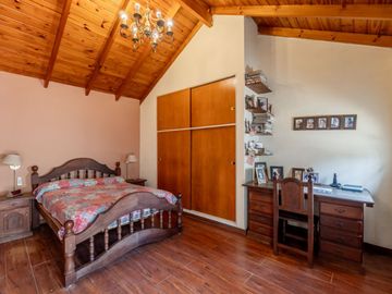 VENTA CASA 5 AMB COCHERA TERRAZA VELEZ SARSFIELD