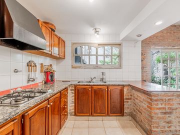 VENTA CASA 5 AMB COCHERA TERRAZA VELEZ SARSFIELD