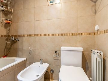 Venta 2 amb coch 6 piso Villa del Parque con Renta