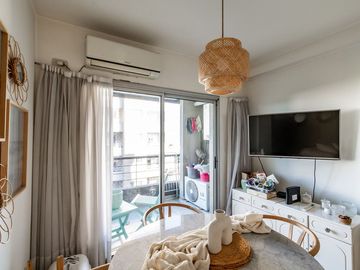 Venta 2 amb coch 6 piso Villa del Parque con Renta