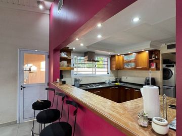 VENTA CASA 855m² 5 AMB| PISCINA QUINCHO | EVENTOS