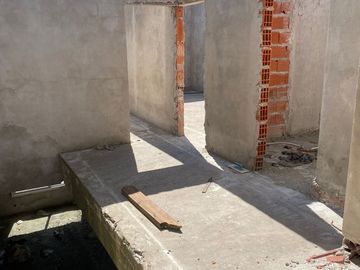 CASA MAS LOCAL COMERCIAL EN VENTA DON TORCUATO