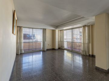 DEPARTAMENTO EN VENTA LA PLATA 4 DORMITORIOS