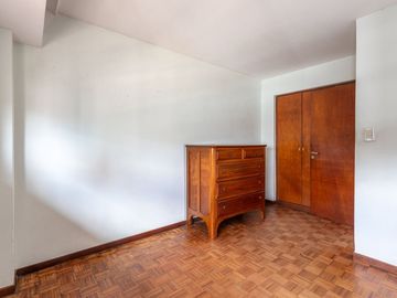 DEPARTAMENTO EN VENTA LA PLATA 4 DORMITORIOS
