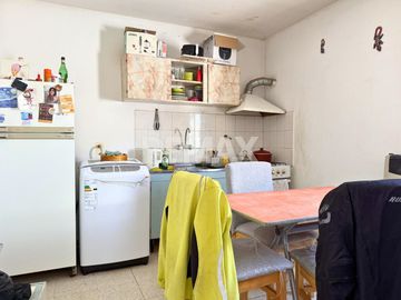 VENTA LOCAL+5 DPTOS+TALLER+GALPÓN+GARAGE NEUQUÉN