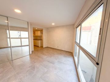VENTA MONOAMBIENTE ALMAGRO