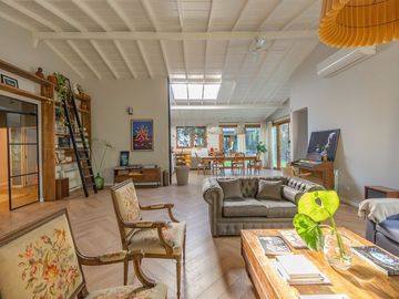 EXCLUSIVA CASA A ESTRENAR EN VENTA ZONA OLIVOS!!!