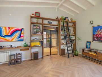 EXCLUSIVA CASA A ESTRENAR EN VENTA ZONA OLIVOS!!!