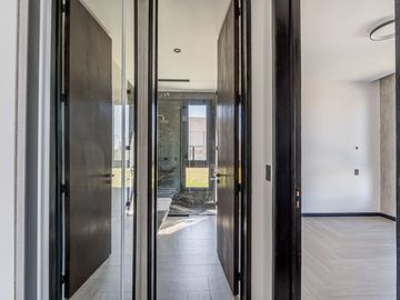 VENTA CASA EN PUERTOS DEL LAGO RIBERA A LA LAGUNA