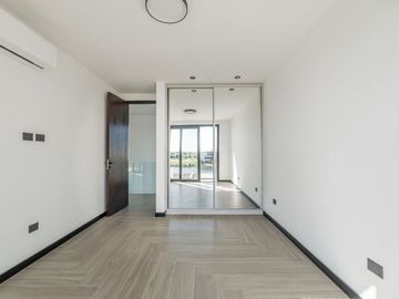 VENTA CASA EN PUERTOS DEL LAGO RIBERA A LA LAGUNA