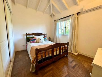 Casa en Venta 4 amb Barrio Los Angeles Village