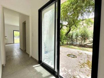 Casa en Venta 4 ambientes en Pilar del Este