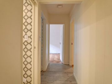 Venta Departamento 3 Amb c/ Patio Reciclado Flores