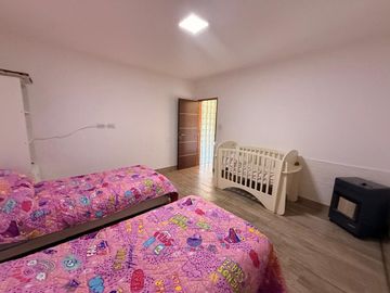 VENTA QUINTA MONTE: 4200M2, PILETA Y AMOBLADA