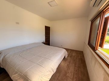 VENTA QUINTA MONTE: 4200M2, PILETA Y AMOBLADA