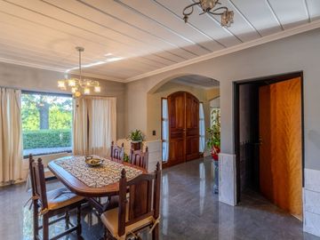 VENTA CASA 4 AMBIENTES VILLAGE DEL PARQUE