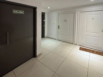VENTA DEPARTAMENTO 2 AMBIENTES NUÑEZ CON COCHERA