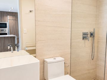 Departamento en Renta o Venta  , con playa , SLS Beach, Puerto Cancún