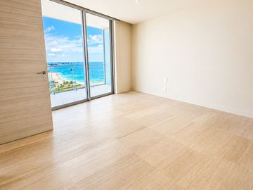 Departamento en Renta o Venta  , con playa , SLS Beach, Puerto Cancún