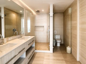 Departamento en Renta o Venta  , con playa , SLS Beach, Puerto Cancún