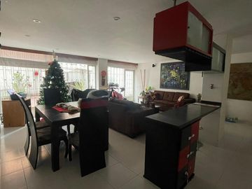 Apartamento en venta de 2 habitaciones en Bogotá, Chicó Navarra.