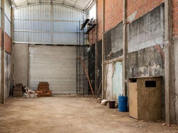 DEPOSITO EN VENTA A ESTRENAR DE 400m2 - CIUDADELA