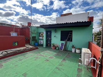 VENTA CASA 4 AMBIENTES AVELLANEDA