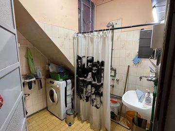 VENTA CASA 4 AMBIENTES AVELLANEDA
