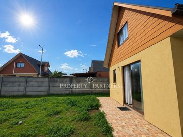 Linda casa en Condominio Neyen