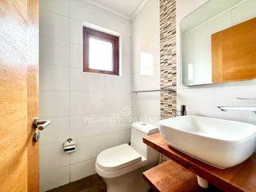 El Venado moderna casa con piscina