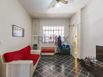 Venta Galpón + PH + Local  en Villa Soldati