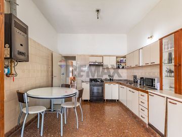 Venta Galpón + PH + Local  en Villa Soldati