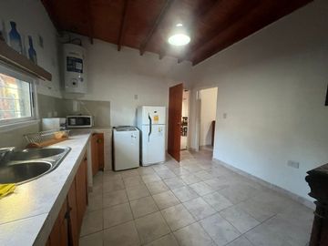 VENTA CASA 4 AMBIENTES MONTECARLO PILAR