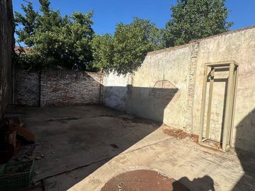 VENTA CASA 4 AMBIENTES CON GALPON SAN MARTÍN