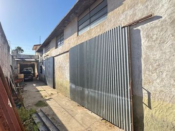 VENTA CASA 4 AMBIENTES CON GALPON SAN MARTÍN