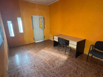 VENTA CASA 4 AMBIENTES CON GALPON SAN MARTÍN